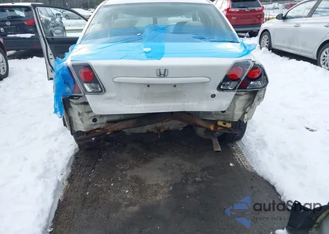 2004 Honda Civic Vp из США, поврежденный, VIN 2HGES16374H611413